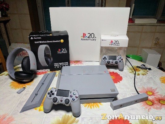 vendo Sony PS4 compra 2 obtenga 1 gratis